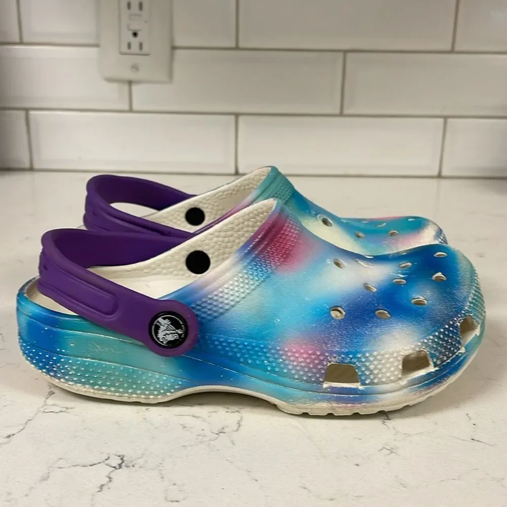 Crocs Classic Clog Solarized Tie Dye Kids Junior Size 2